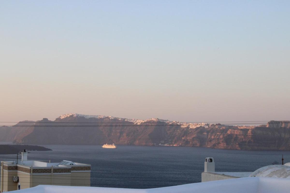 Villa Solasta #2 With Jacuzzi In Santorini Akrotírion 外观 照片