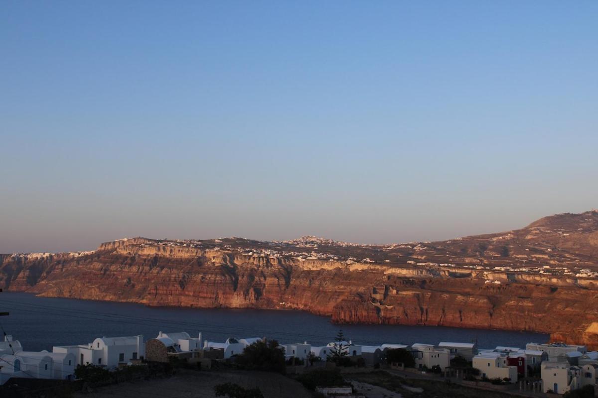 Villa Solasta #2 With Jacuzzi In Santorini Akrotírion 外观 照片