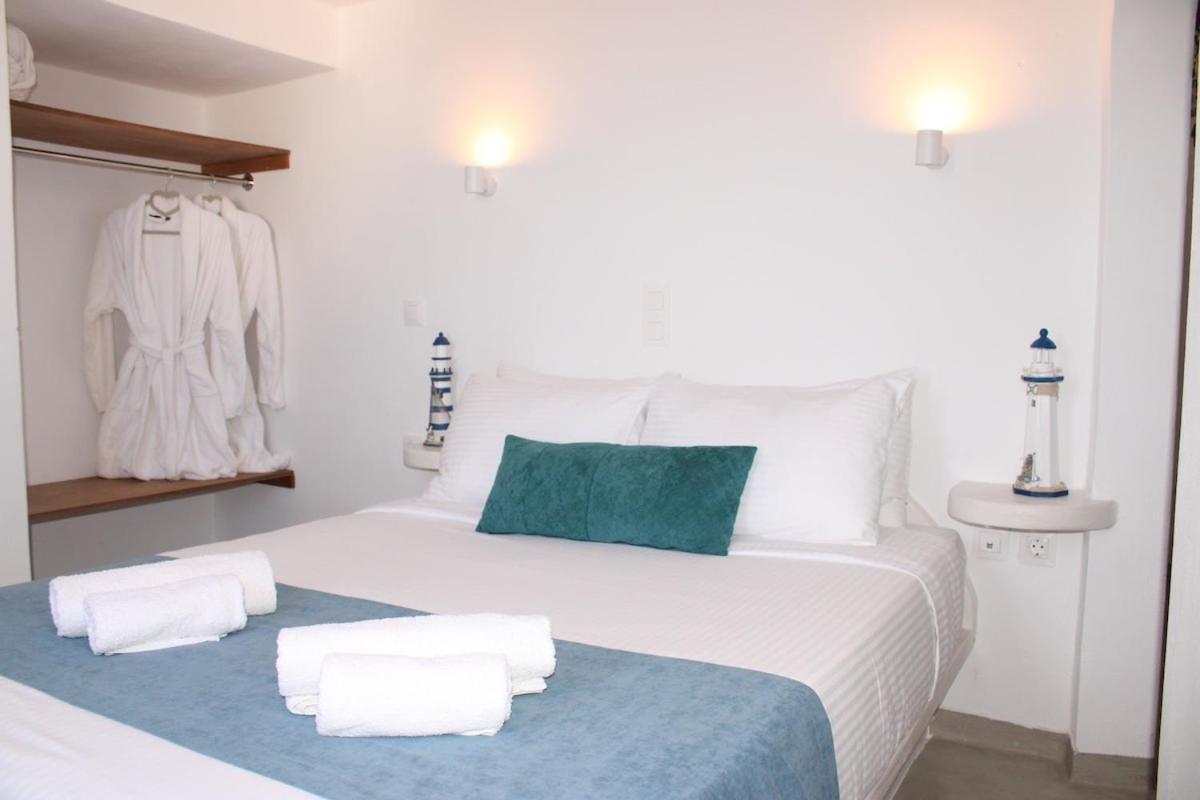 Villa Solasta #2 With Jacuzzi In Santorini Akrotírion 外观 照片
