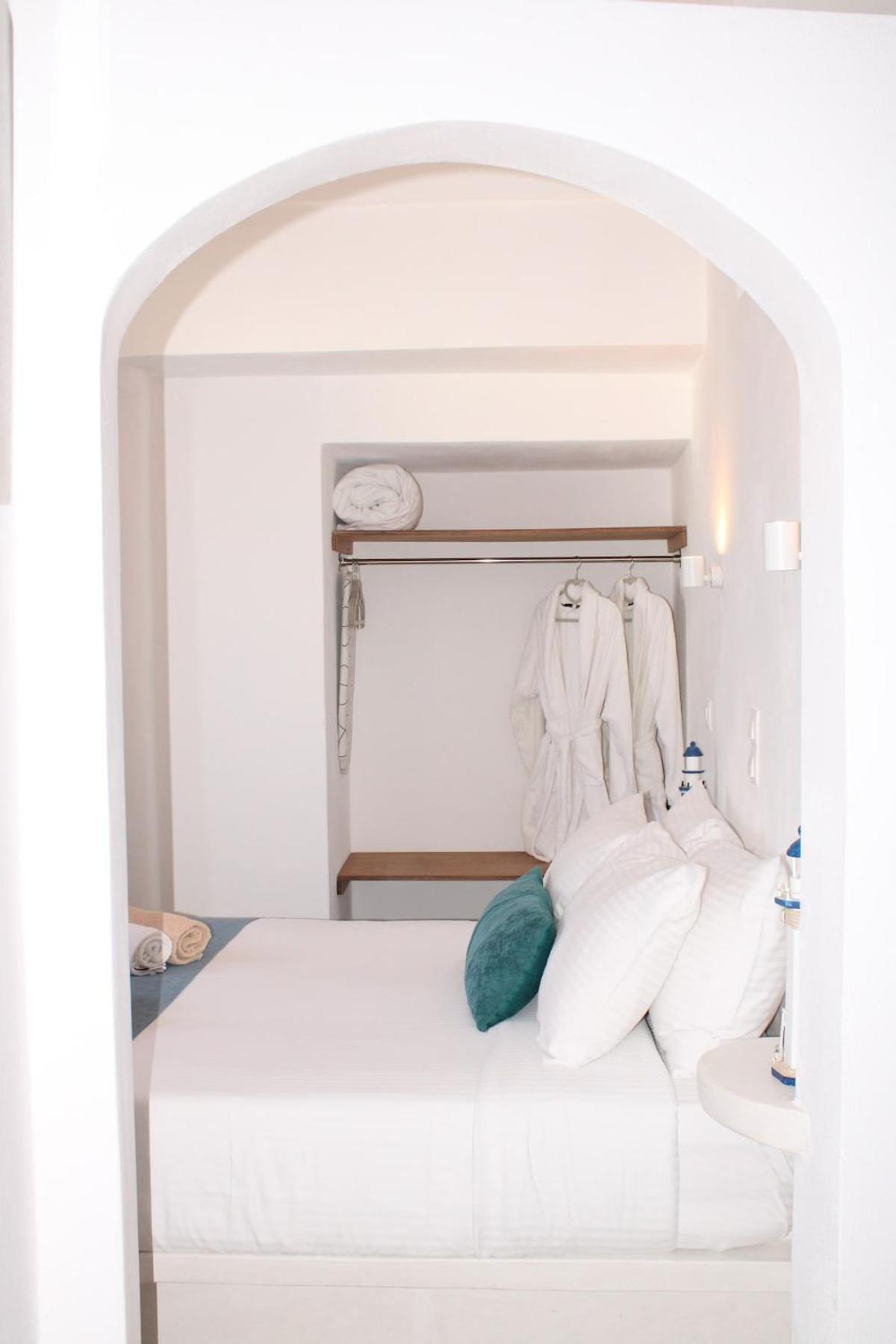Villa Solasta #2 With Jacuzzi In Santorini Akrotírion 外观 照片